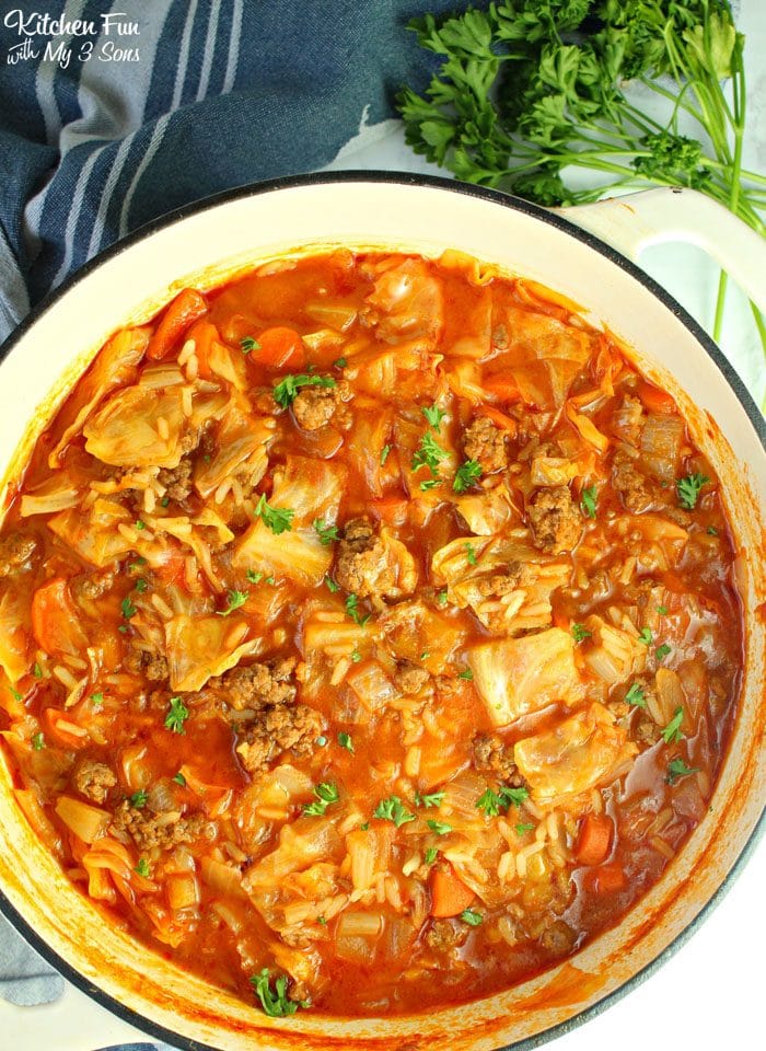 pot of cabbage roll soup